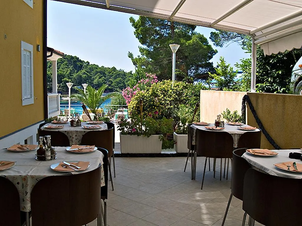 Kredo B&B Mali Losinj 4*,