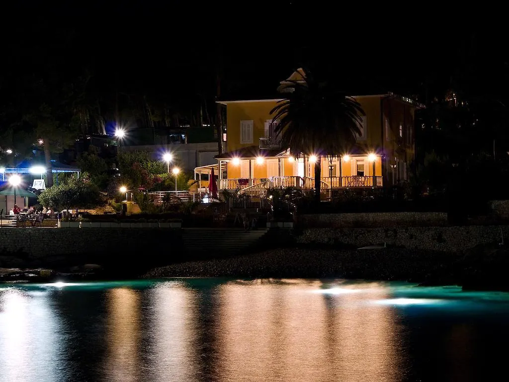 Kredo B&B Mali Losinj Guest house