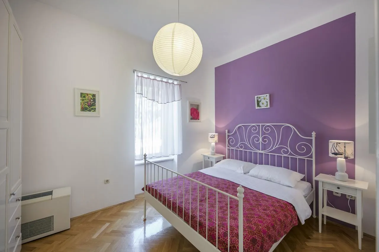 Kredo B&B Mali Losinj Guest house